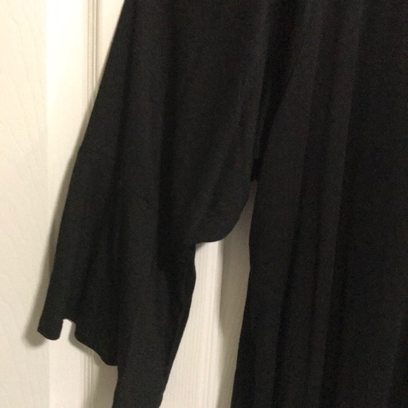 Black knit top with bell sleeve NWT. Long & comfy - Picture 3 of 3